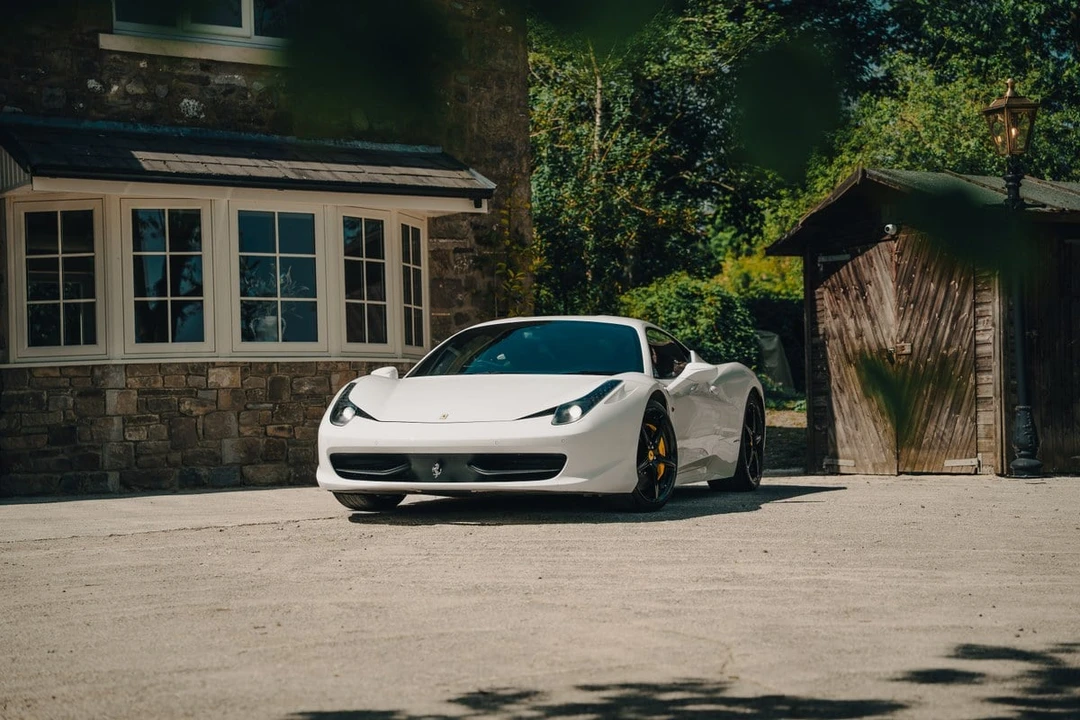 2013 Ferrari 458 Italia - Image 4 of 30