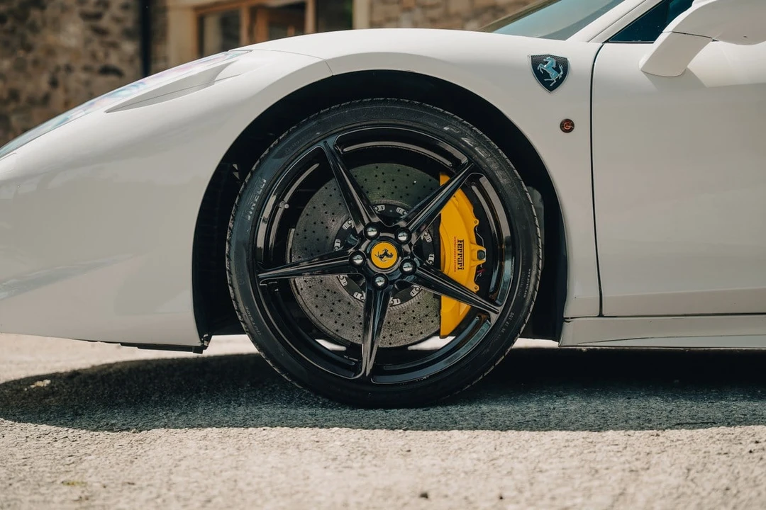 2013 Ferrari 458 Italia - Image 23 of 30