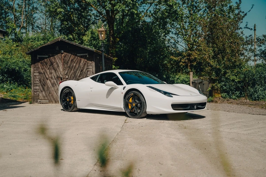 2013 Ferrari 458 Italia - Image 2 of 30