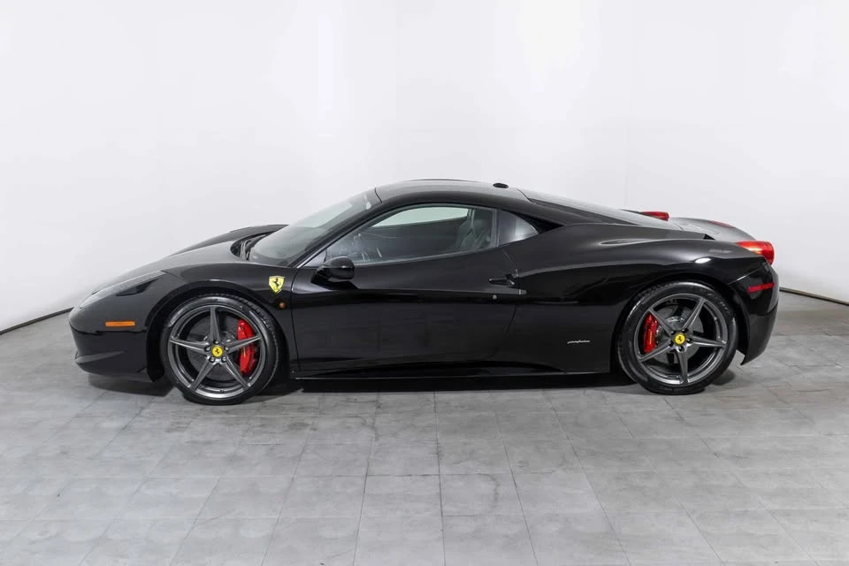 2013 Ferrari 458 Italia - Image 3 of 20
