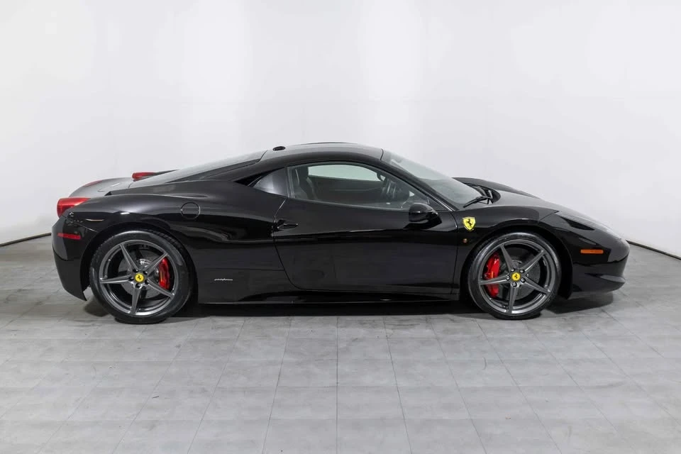 2013 Ferrari 458 Italia - Image 7 of 20