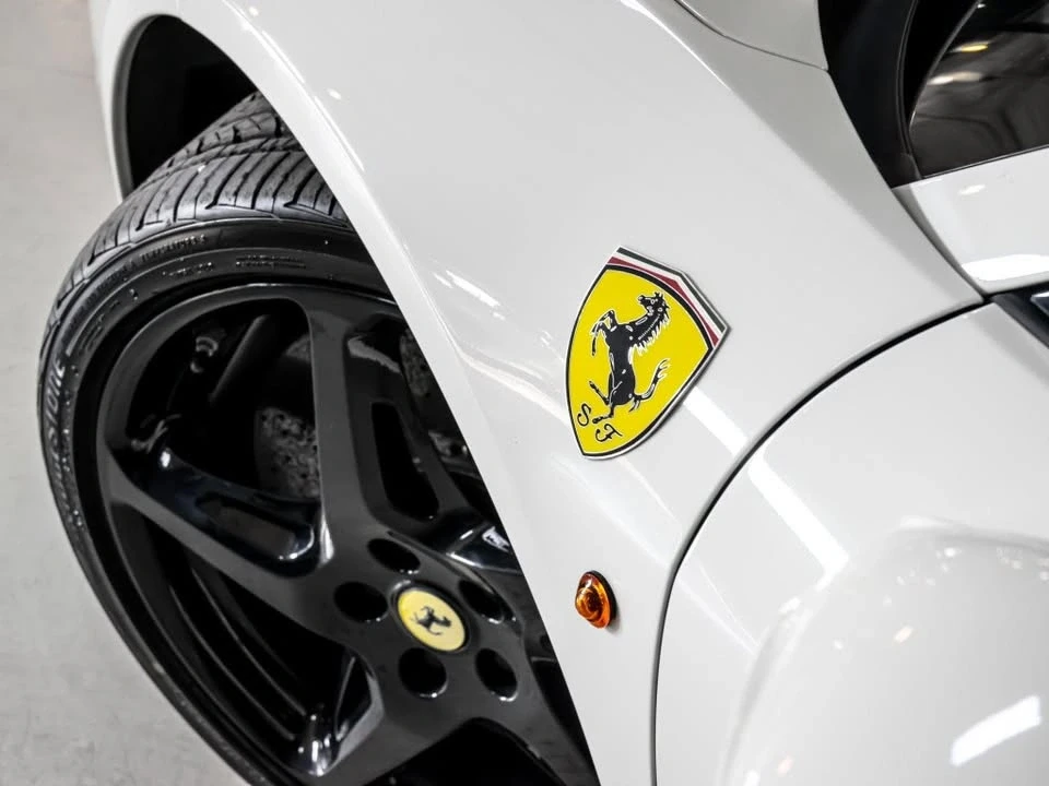 2013 Ferrari 458 Italia - Image 5 of 14