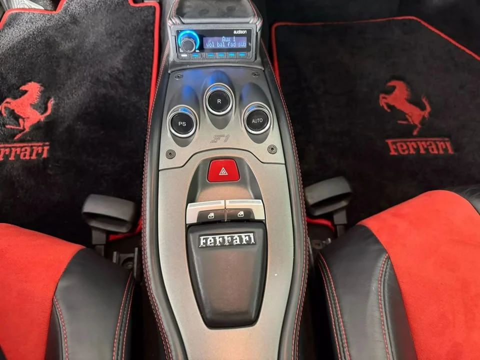 2013 Ferrari 458 Italia - Image 11 of 19