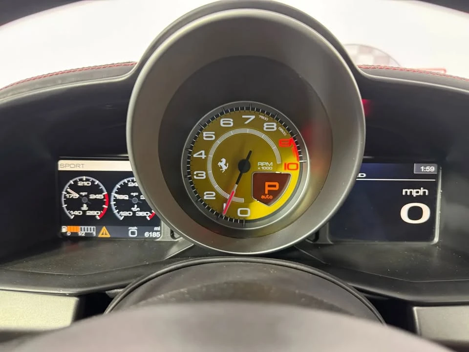 2013 Ferrari 458 Italia - Image 5 of 19