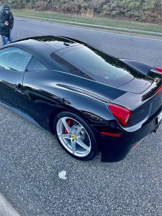 2013 Ferrari 458 Italia - Image 15 of 16