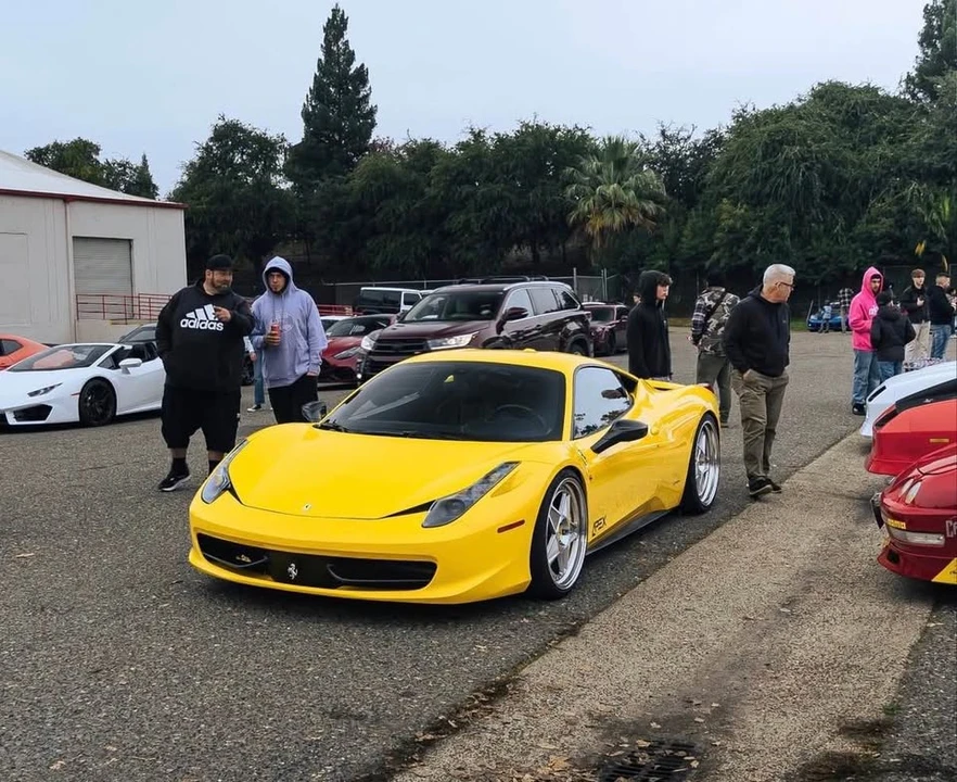 2013 Ferrari 458 Italia - Image 3 of 7