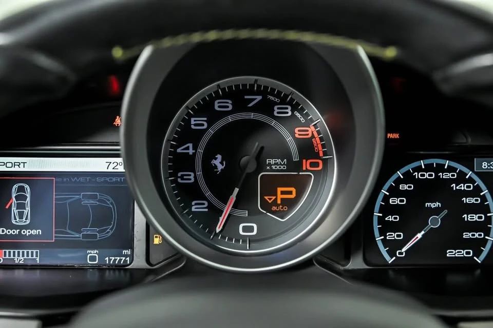 2013 Ferrari 458 Italia - Image 14 of 16