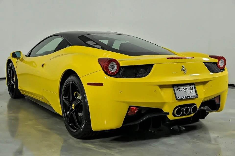 2013 Ferrari 458 Italia - Image 2 of 16