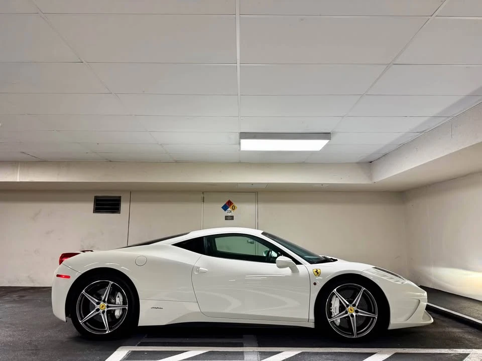 2013 Ferrari 458 Italia - Image 19 of 20