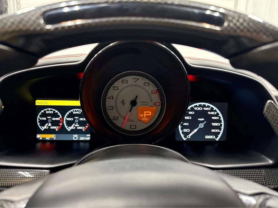 2013 Ferrari 458 Italia - Image 9 of 10