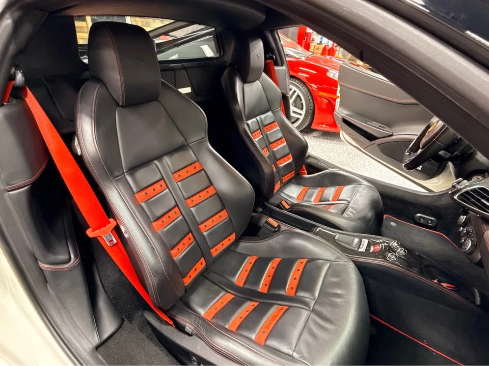 2013 Ferrari 458 Italia - Image 8 of 10