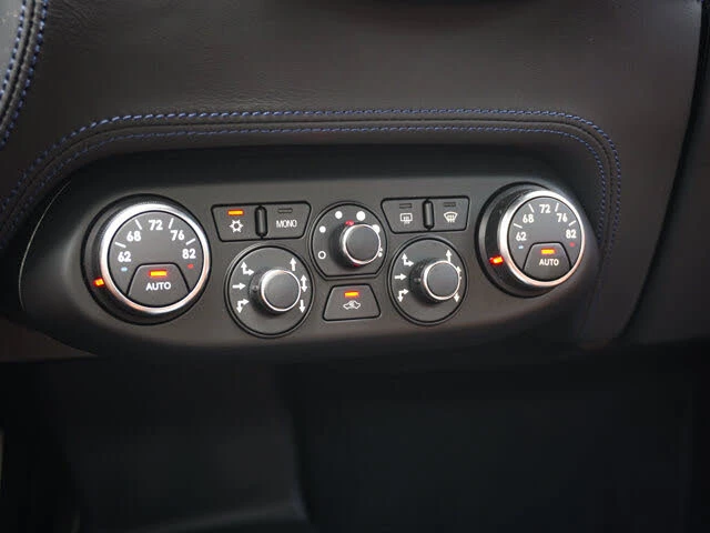 2013 Ferrari 458 Italia - Image 29 of 31