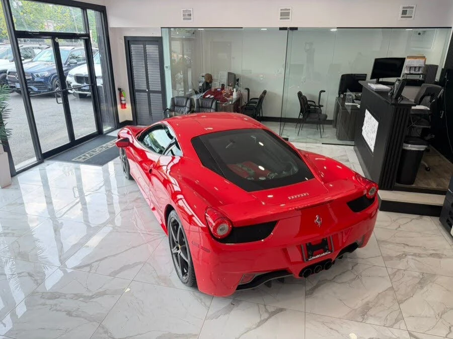 2013 Ferrari 458 Italia - Image 17 of 31