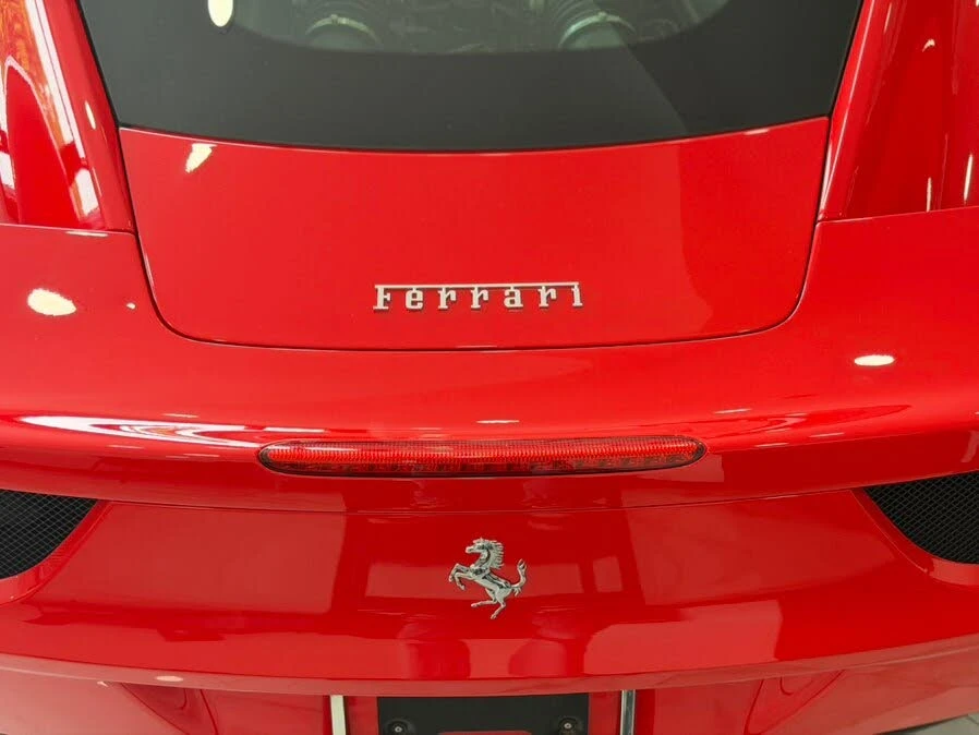 2013 Ferrari 458 Italia - Image 22 of 31
