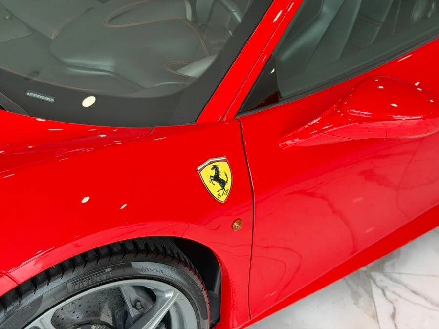 2013 Ferrari 458 Italia - Image 13 of 31