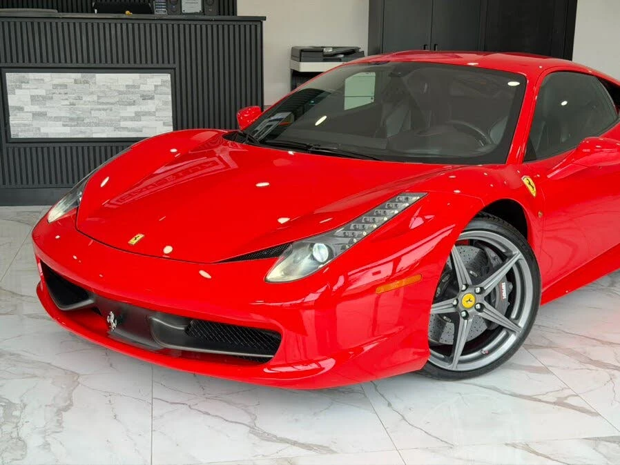 2013 Ferrari 458 Italia - Image 2 of 31