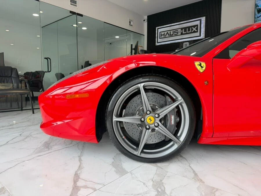 2013 Ferrari 458 Italia - Image 10 of 31
