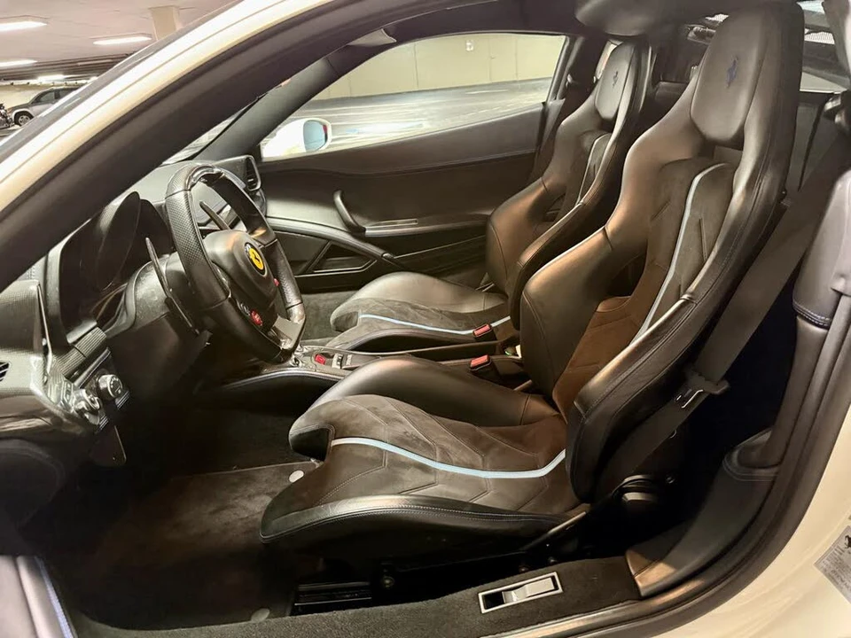 2013 Ferrari 458 Italia - Image 22 of 31