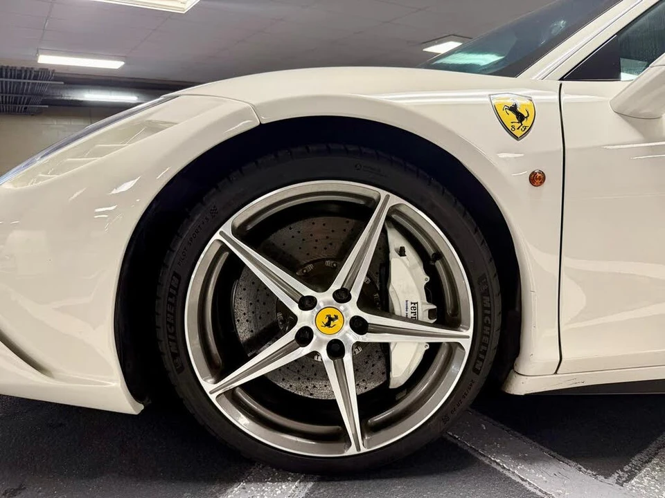 2013 Ferrari 458 Italia - Image 13 of 31