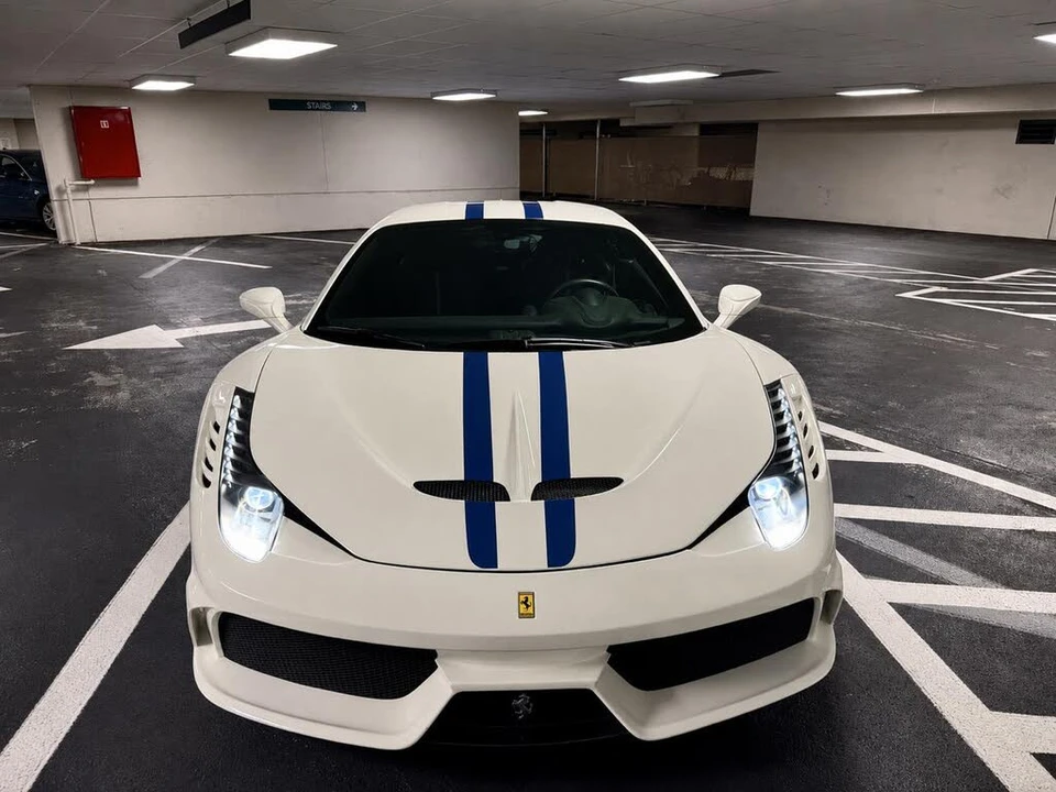 2013 Ferrari 458 Italia - Image 4 of 31