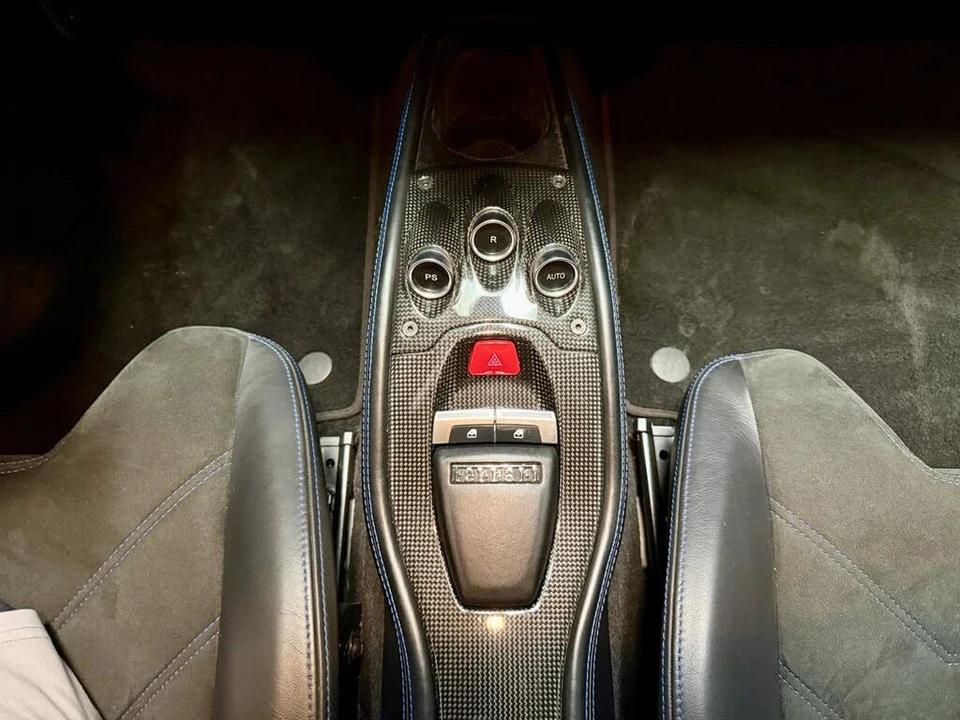2013 Ferrari 458 Italia - Image 29 of 31