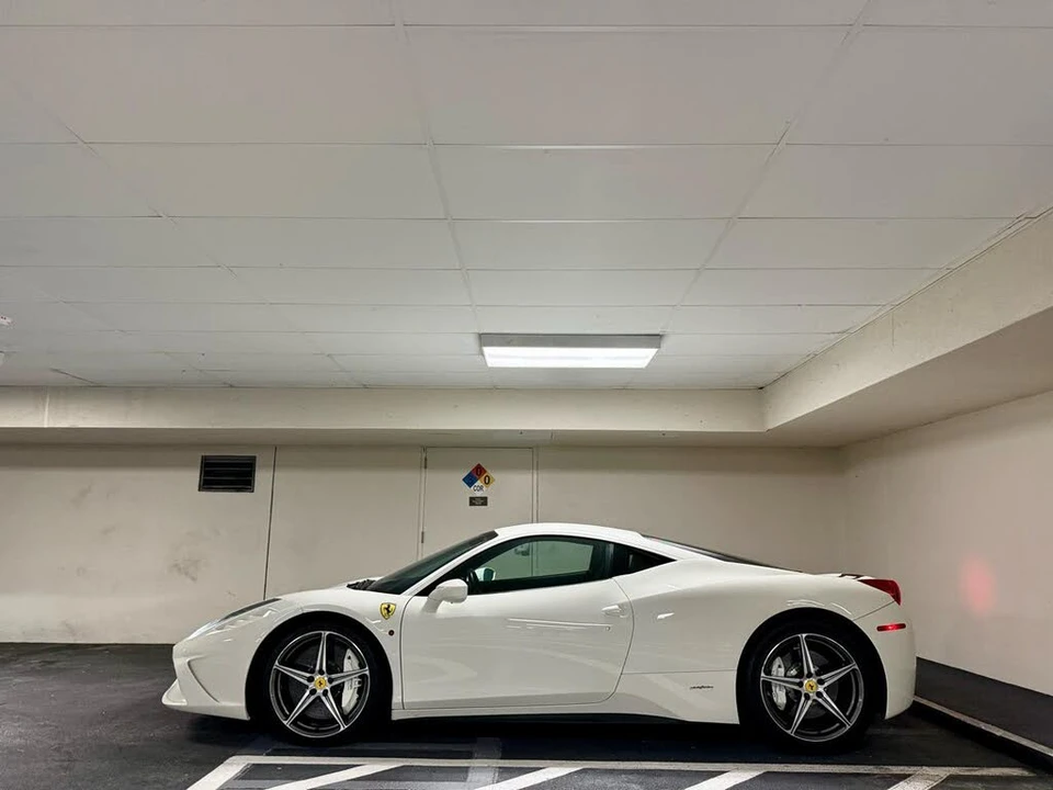 2013 Ferrari 458 Italia - Image 2 of 31