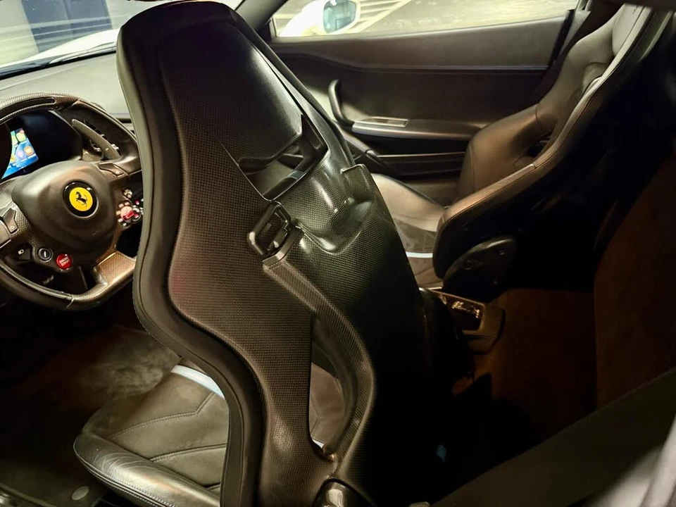 2013 Ferrari 458 Italia - Image 30 of 31