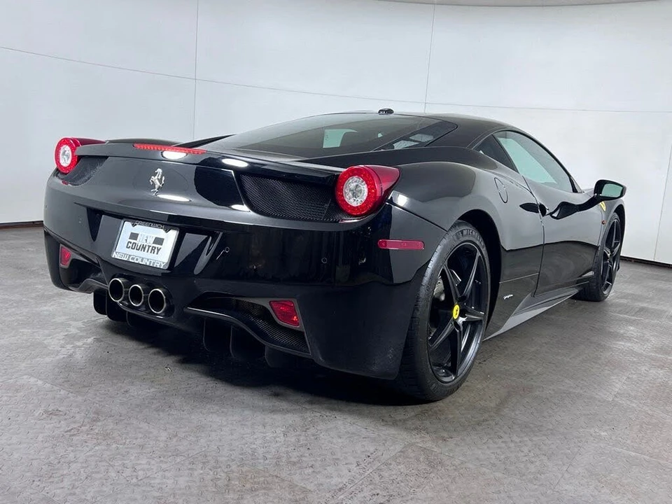 2013 Ferrari 458 Italia - Image 7 of 7