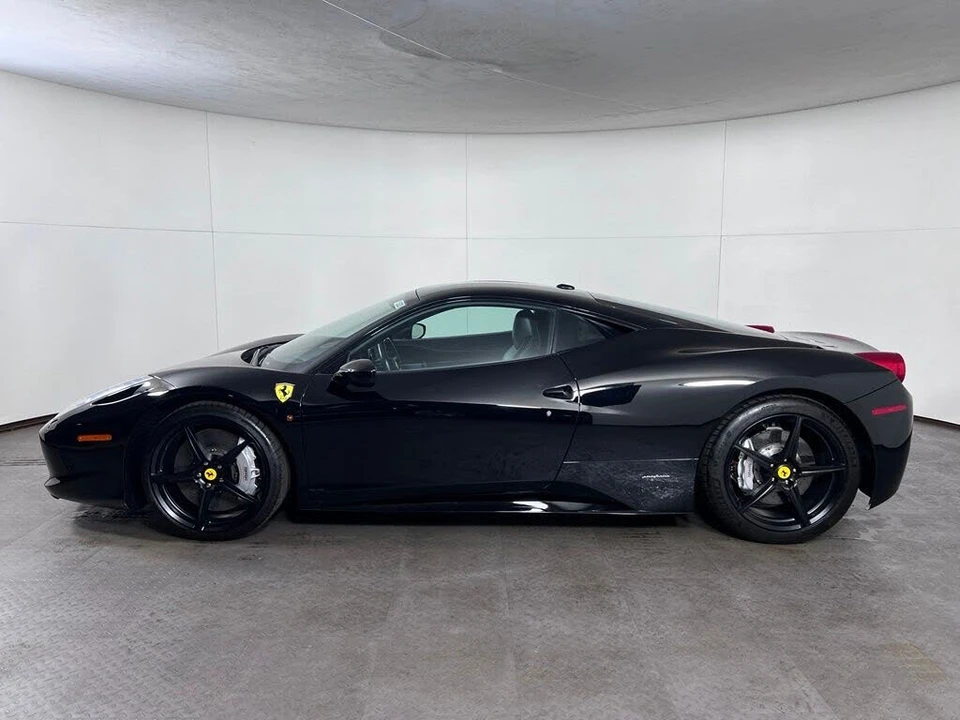 2013 Ferrari 458 Italia - Image 2 of 7