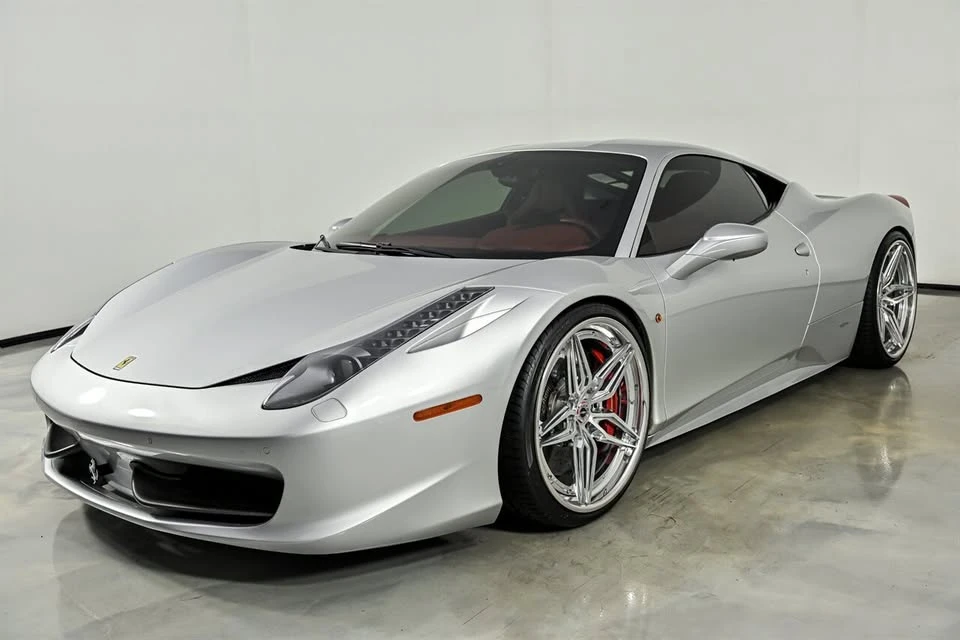 2013 Ferrari 458 Italia - Image 5 of 20