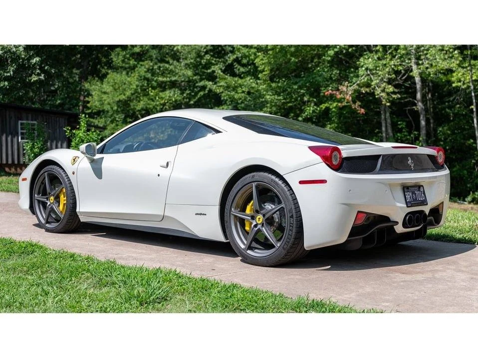 2013 Ferrari 458 Italia - Image 5 of 20