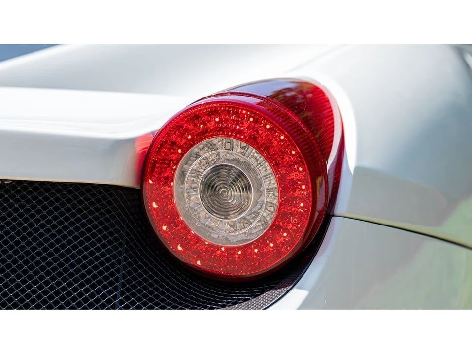 2013 Ferrari 458 Italia - Image 16 of 20