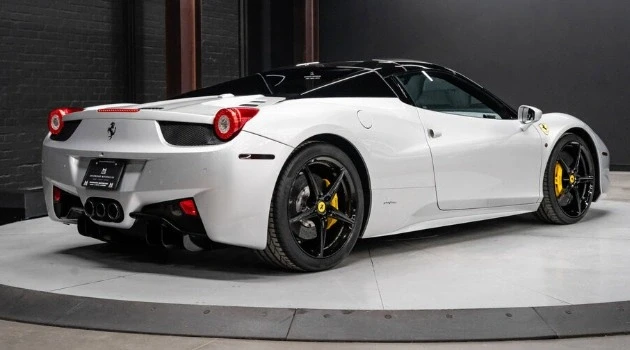 2013 Ferrari 458 Spider - Image 4 of 8