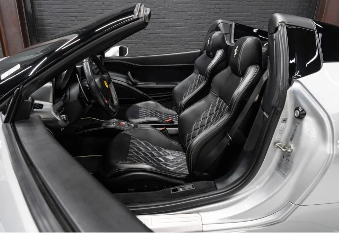 2013 Ferrari 458 Spider - Image 4 of 7
