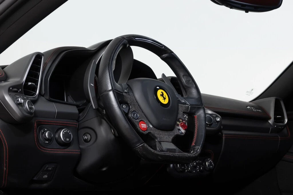 2013 Ferrari 458 Italia - Image 5 of 31