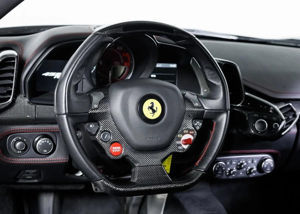 2013 Ferrari 458 Italia - Image 15 of 31