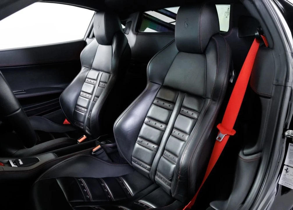 2013 Ferrari 458 Italia - Image 16 of 31