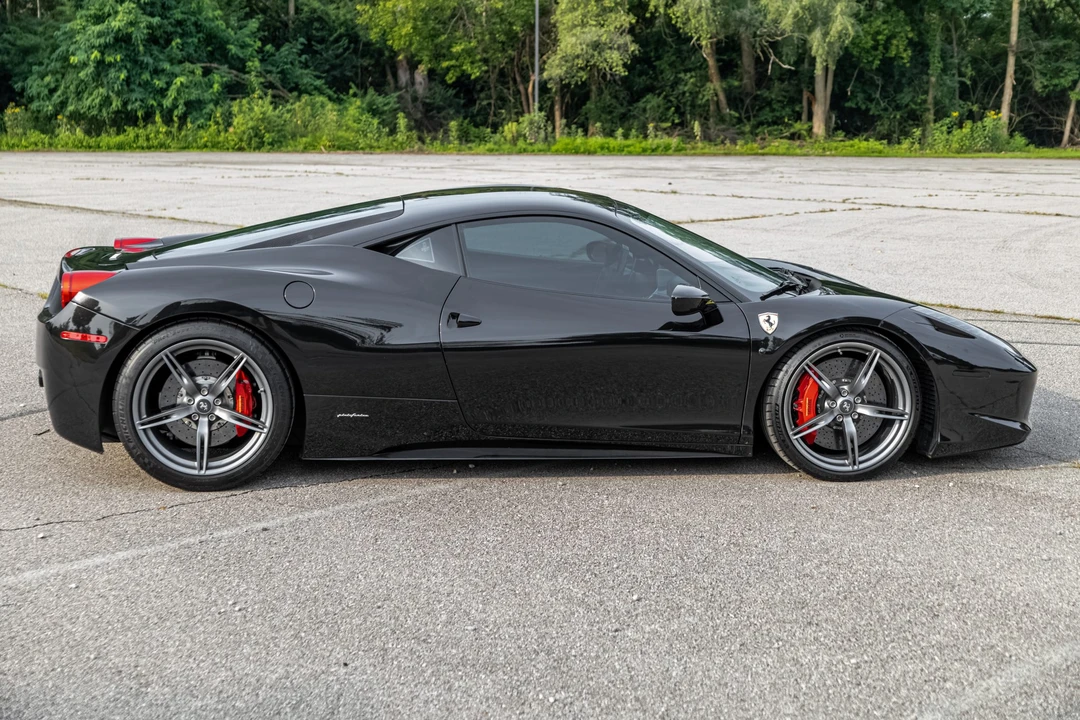 2013 Ferrari 458 Italia - Image 8 of 31