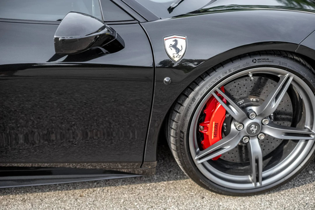 2013 Ferrari 458 Italia - Image 19 of 31