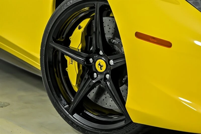 2013 Ferrari 458 Italia - Image 3 of 31