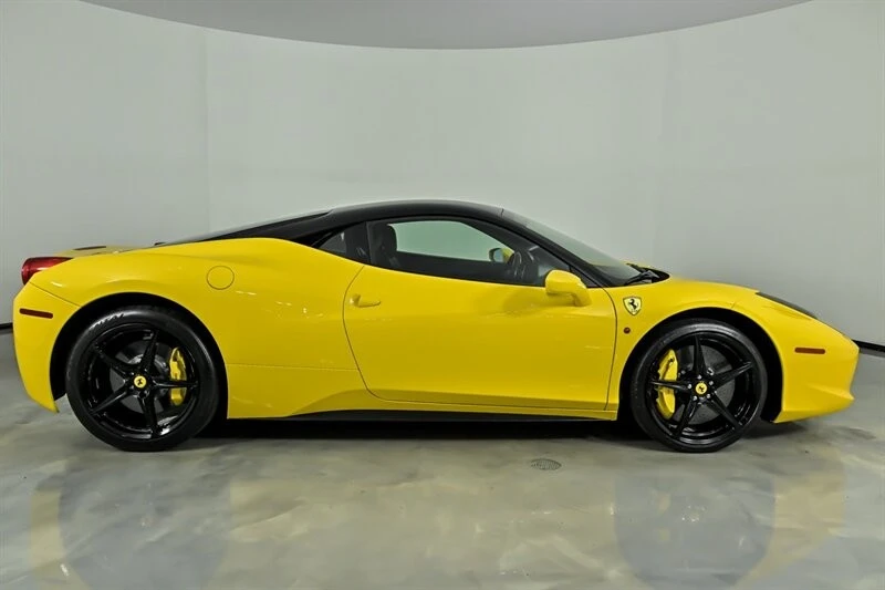 2013 Ferrari 458 Italia - Image 12 of 31