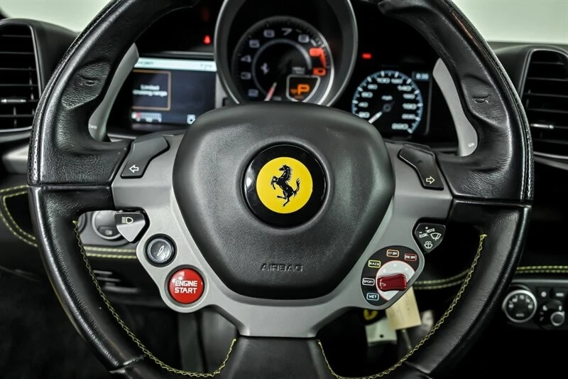 2013 Ferrari 458 Italia - Image 29 of 31