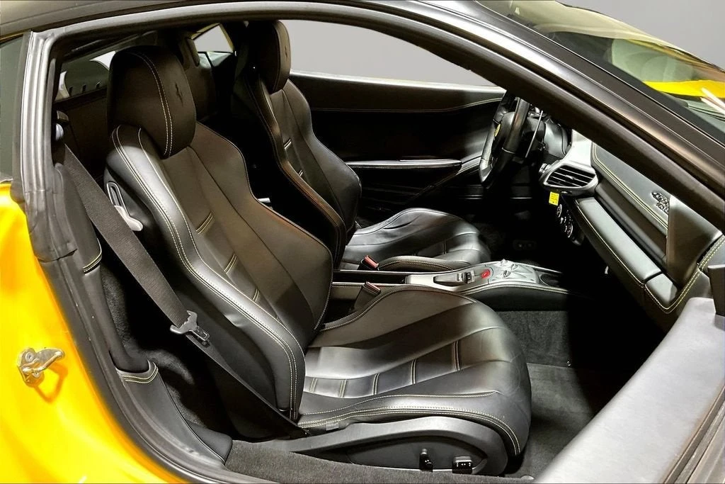 2013 Ferrari 458 Italia - Image 22 of 29