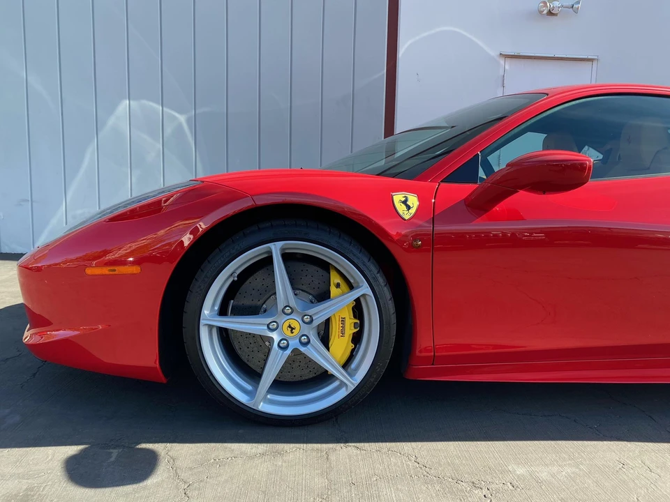 2013 Ferrari 458 Italia - Image 15 of 31