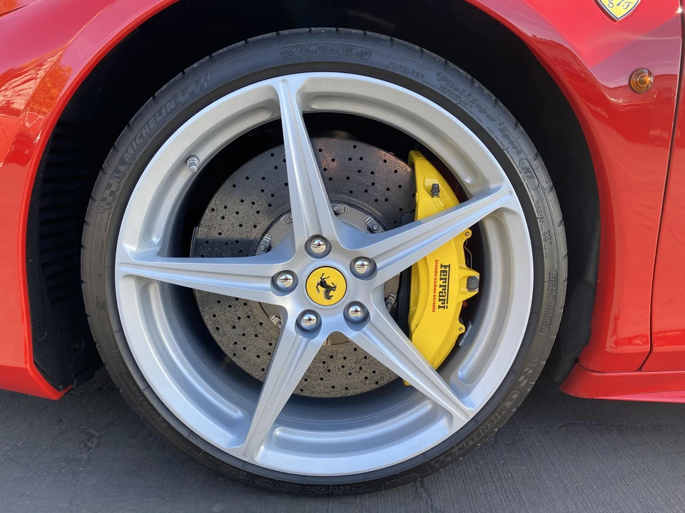 2013 Ferrari 458 Italia - Image 19 of 31