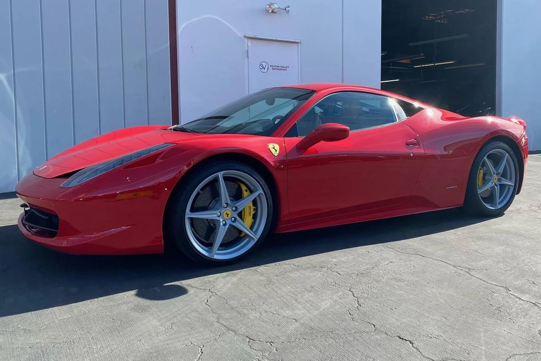 2013 Ferrari 458 Italia - Image 6 of 31