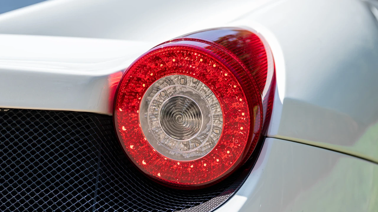 2013 Ferrari 458 Italia - Image 16 of 31