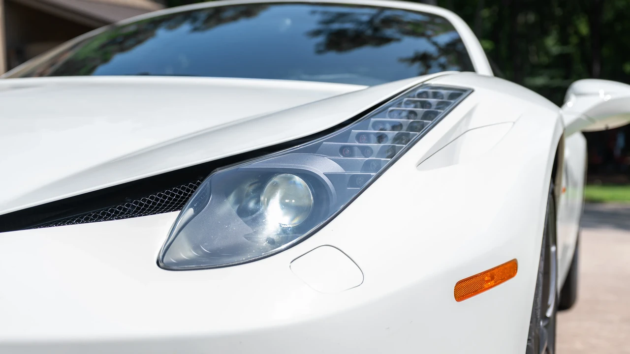 2013 Ferrari 458 Italia - Image 13 of 31