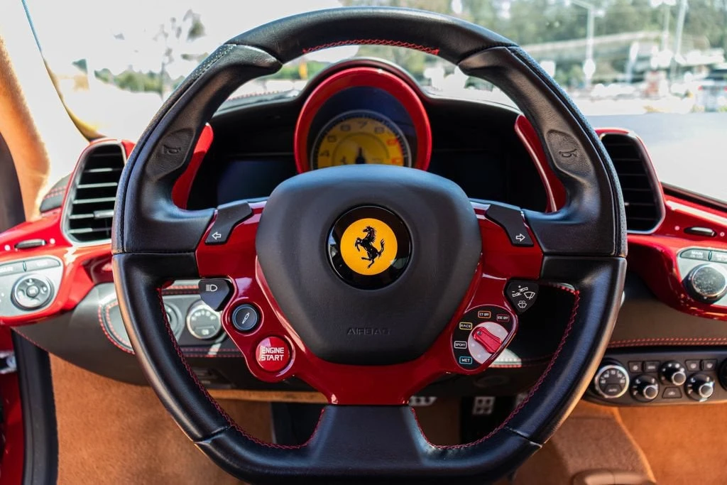 2013 Ferrari 458 Italia - Image 4 of 31