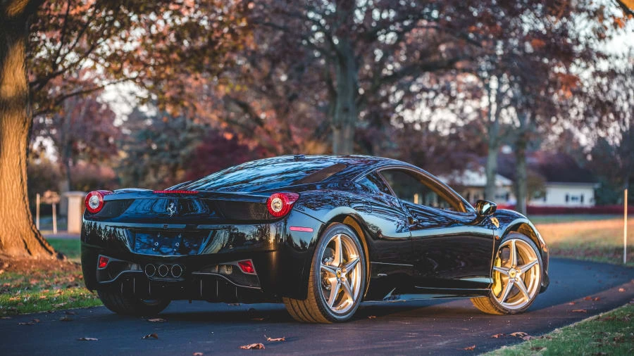 2013 Ferrari 458 Italia - Image 3 of 12